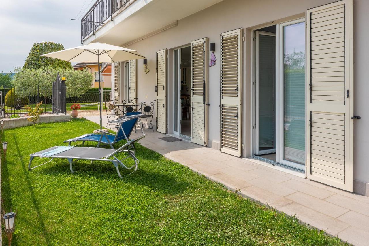 Villa Rosetta & Romeo Family Apartment Костермано Екстер'єр фото